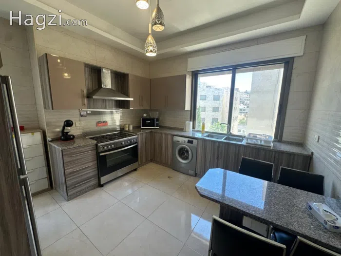 Furnished apartment for rent in Deir Ghbar - Secondary Image 3