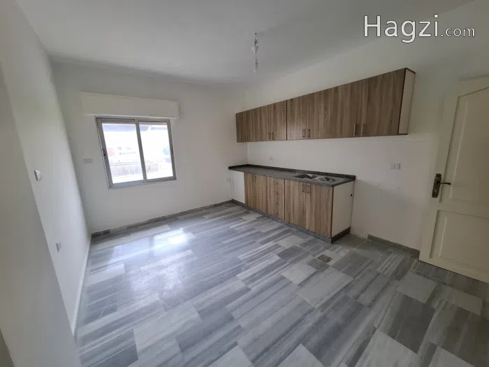Unfurnished apartment to Rent  - Secondary Image 3