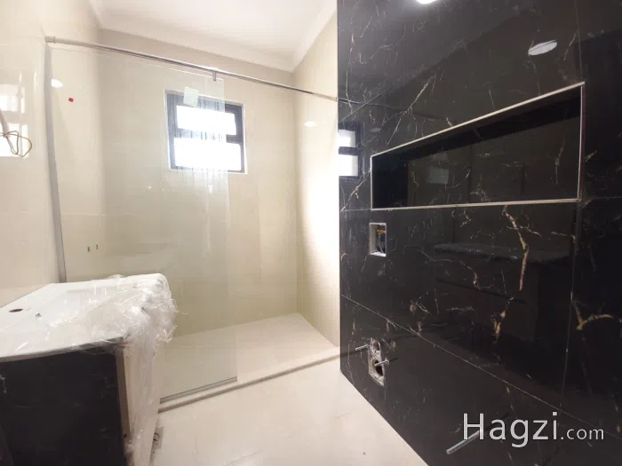 Apartment For Sale in Deir Ghbar - Secondary Image 1