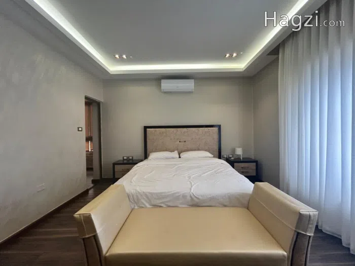 Duplex Rooftop in Deir Ghbar For Rent 350sqm - Secondary Image 2