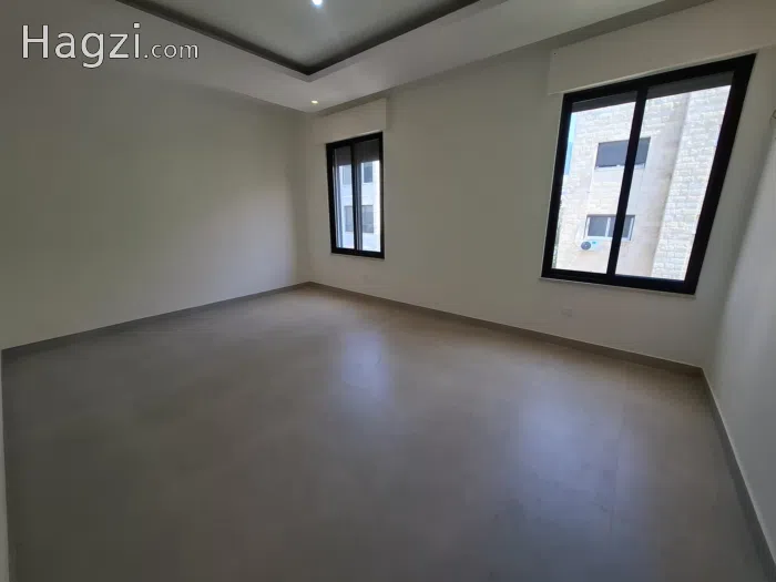 Unfurnished apartment to Rent - Secondary Image 2