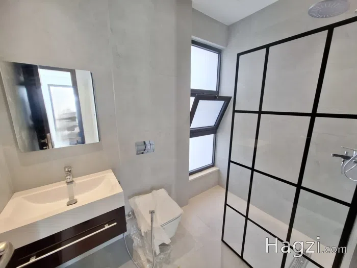 Unfurnished apartment to Rent  - Secondary Image 3