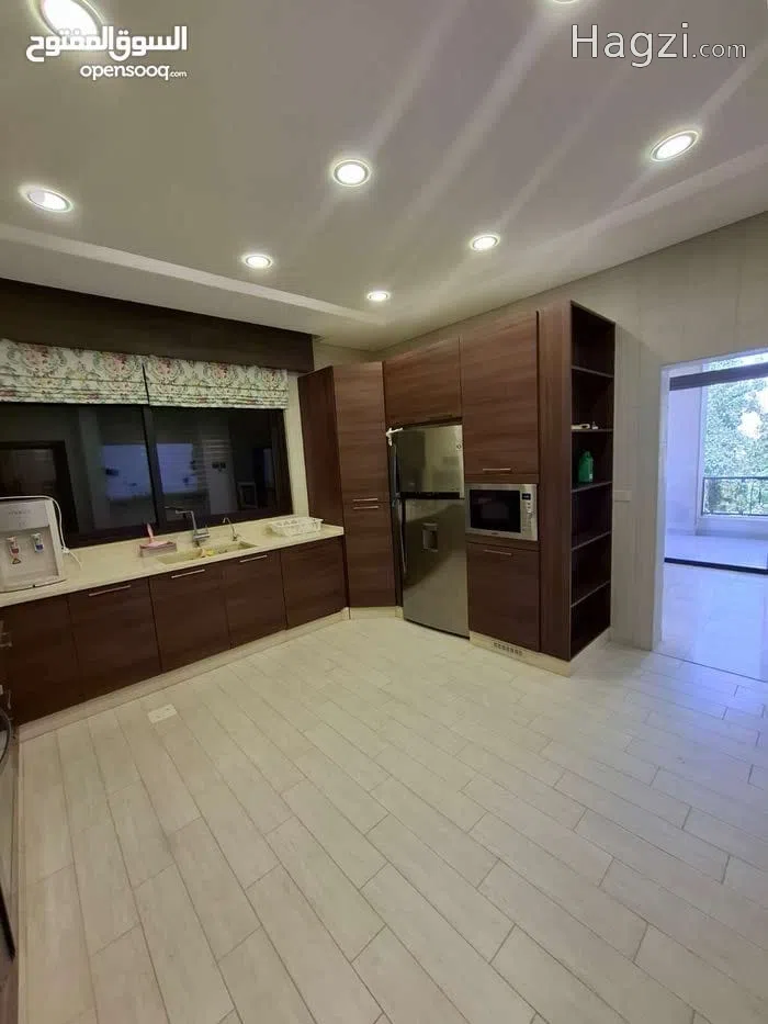 3 bedroom apartment for rent in Prince Rashid Suburb