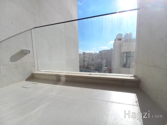 Unfurnished Apartment For Rent In Um Al Summaq - Secondary Image 2