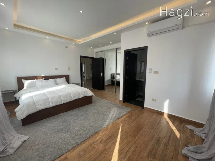 Three bedroom apartment for rent inWeibdeh Three bedroom apartment for rent inWeibdeh