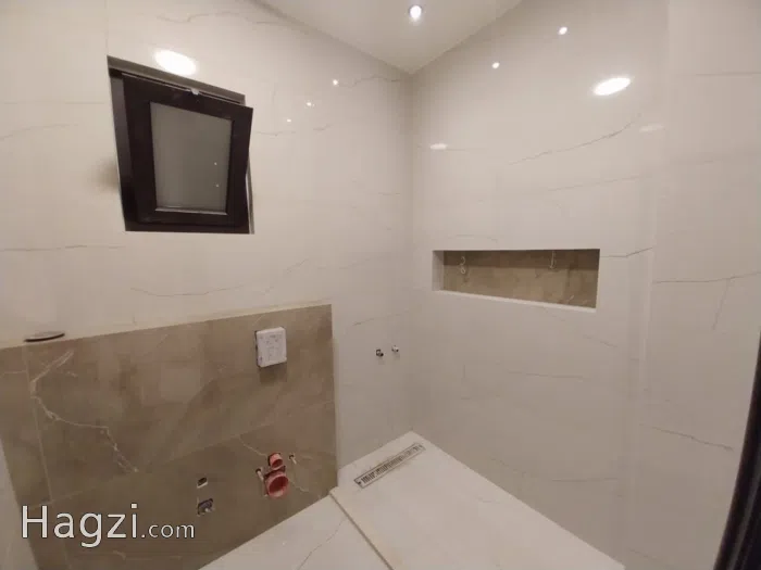 Unfurnished apartment  ( part of villa ) to Rent  - Secondary Image 3