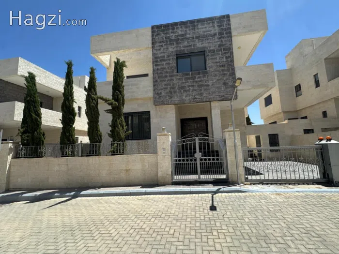 Villa for sale in Airport Road - Secondary Image 1