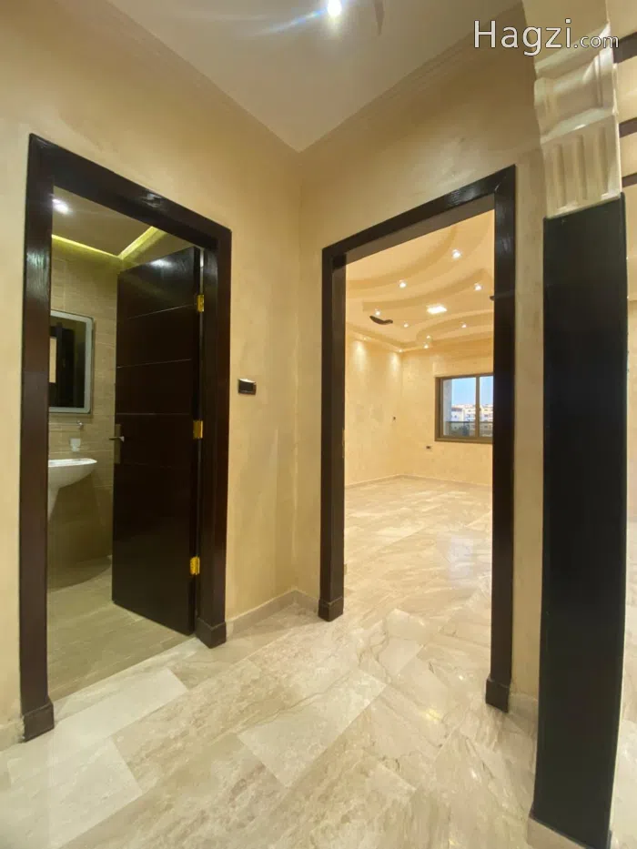 Unfurnished Apartment For Rent In Um Al Summaq - Secondary Image 3