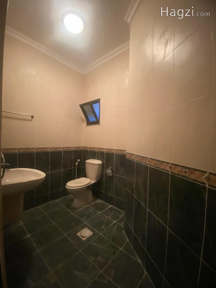 4-bedroom apartment for sale in Deir Gbar - Secondary Image 3