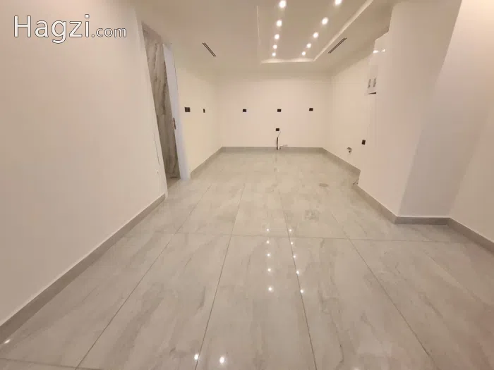 Unfurnished apartment for sale  - Secondary Image 3