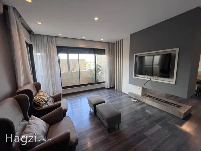 three bedroom furnished apartment for re - Secondary Image 3