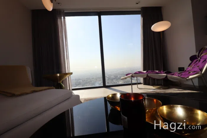 One bedroom property with a stunning view