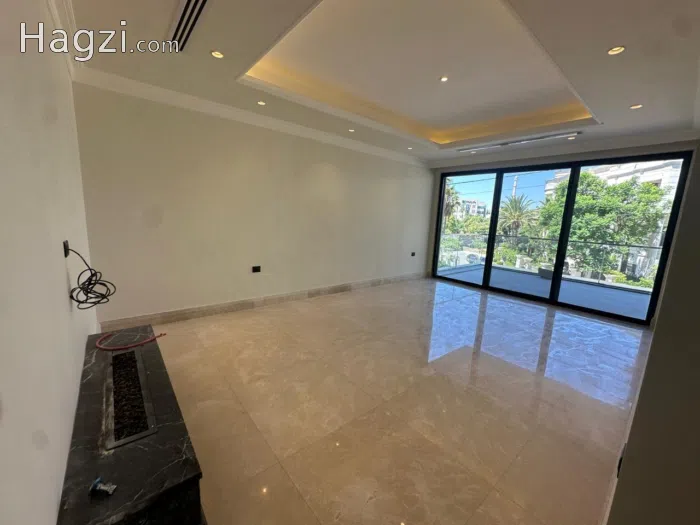 Unfurnished apartment for rent in 4th Circle - Secondary Image 3