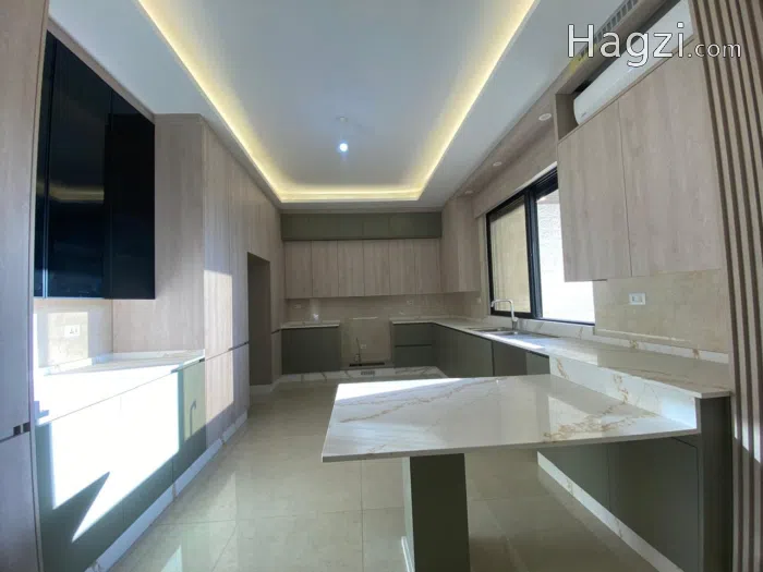 Unfurnished apartment for rent Dahyet Al Ameer Rashed