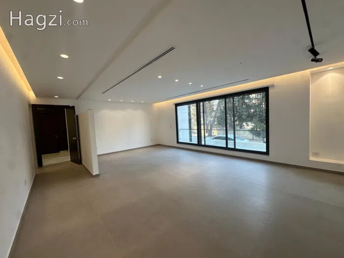 Apartment for Sale in 4th Circle - Secondary Image 2