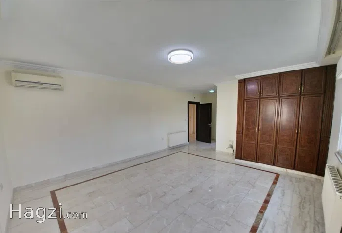 Unfurnished apartment to Rent  - Secondary Image 1