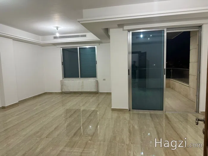 Unfurnished apartment to Rent  - Secondary Image 2