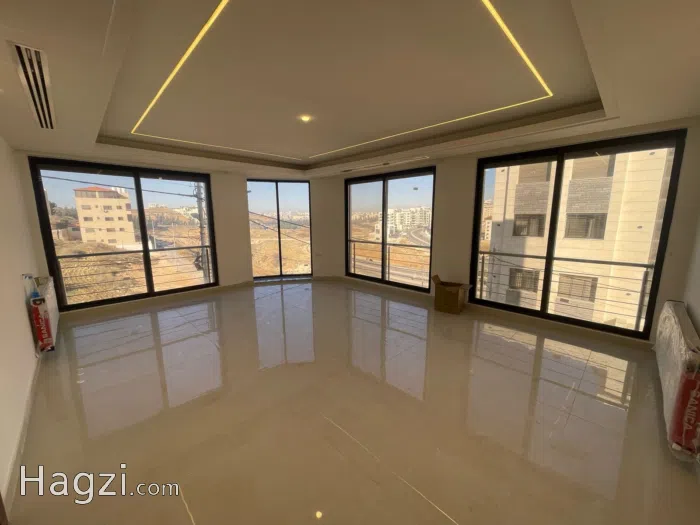 Unfurnished apartment for Sale