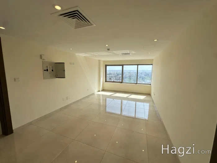 Office For rent in 4th Circle - Secondary Image 3