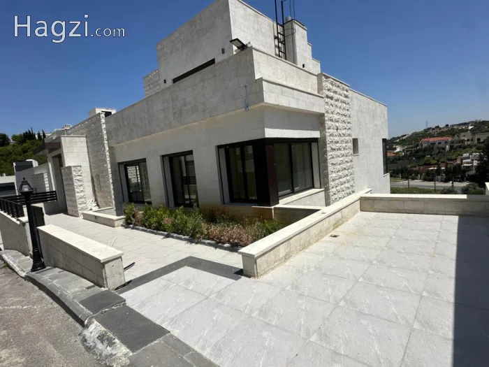 Villa for sale in Dabouq
