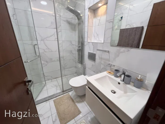 Two bedroom apartment for rent - Secondary Image 3