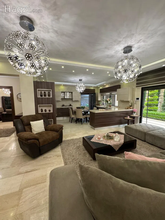 Luxurious Ground-Floor Apartment with Private Garden in Dahiet Al-Araz - Secondary Image 2
