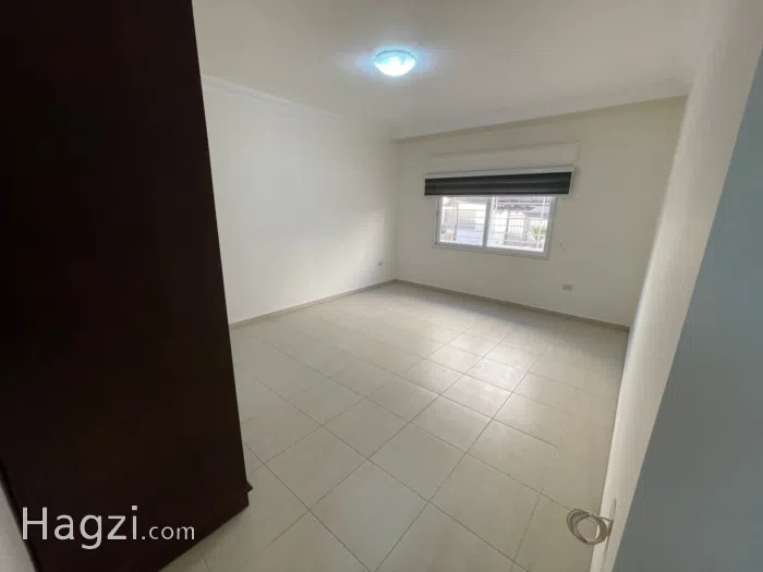 Apartment for rent in Deir Ghbar - Secondary Image 2