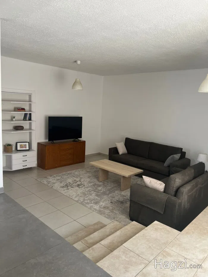 Furnished Apartment to Rent  - Secondary Image 2