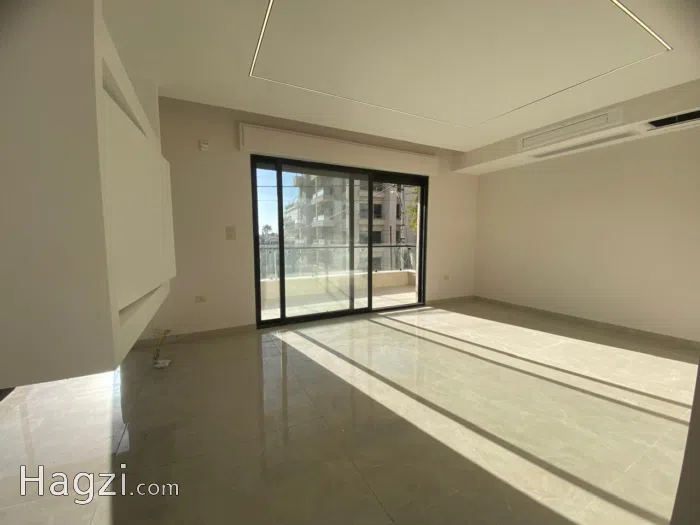 Unfurnished apartment for sale