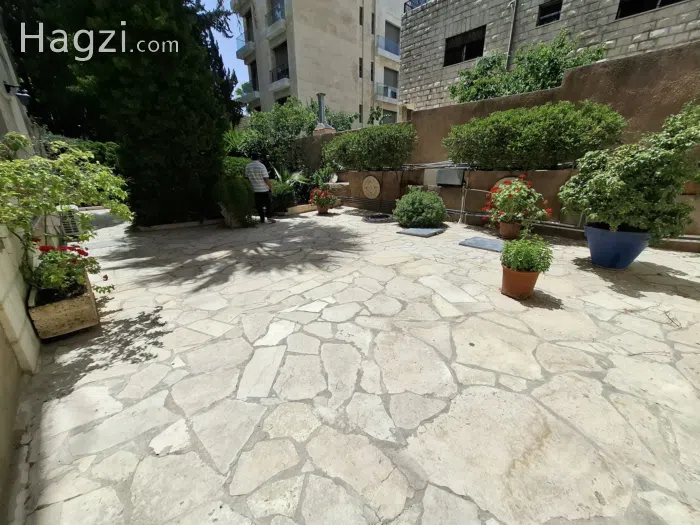 Unfurnished apartment for rent