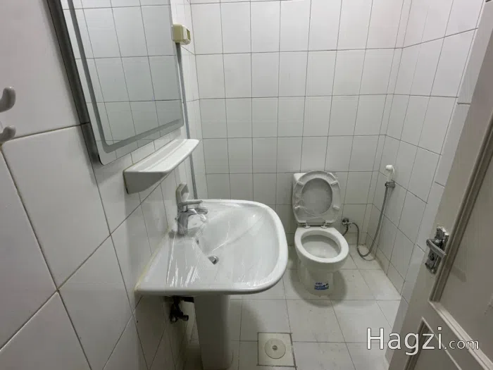 Unfurnished apartment for rent in abdoun - Secondary Image 3