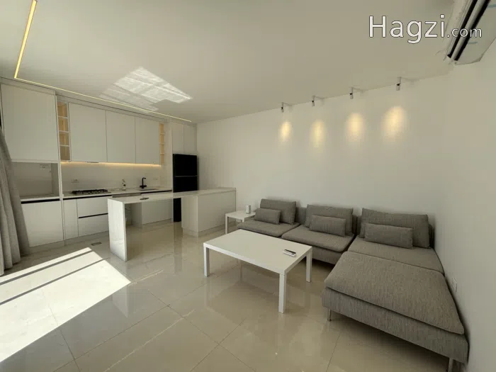 Stunning Rooftop For Rent next to Business Park  - Secondary Image 3