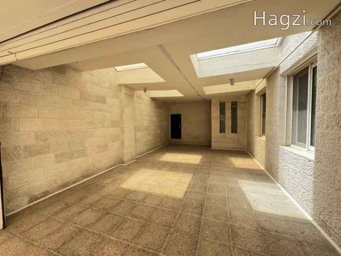 Astonishing Villa for Sale in Abdoun - Secondary Image 1
