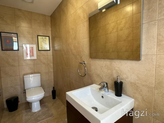 Furnished apartment for rent in Um Uthaina - Secondary Image 2