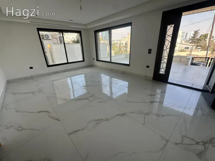 Apartment for Sale in 4th Circle - Secondary Image 2