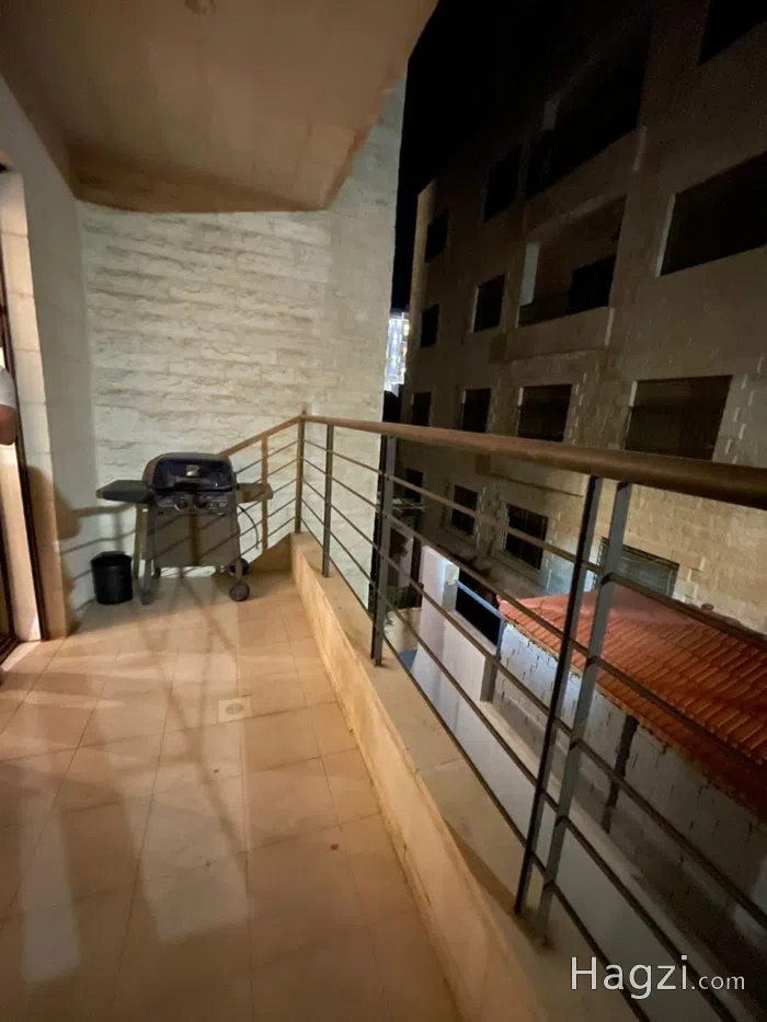Unfurnished Three bedrooms for Rent in Al Kursi