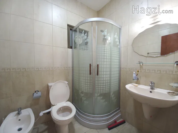 Unfurnished Apartment For Rent In Al Swefiyeh  - Secondary Image 2