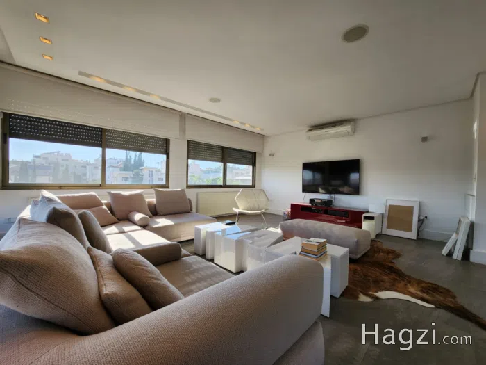 Furnished Apartment to Rent 190sqm