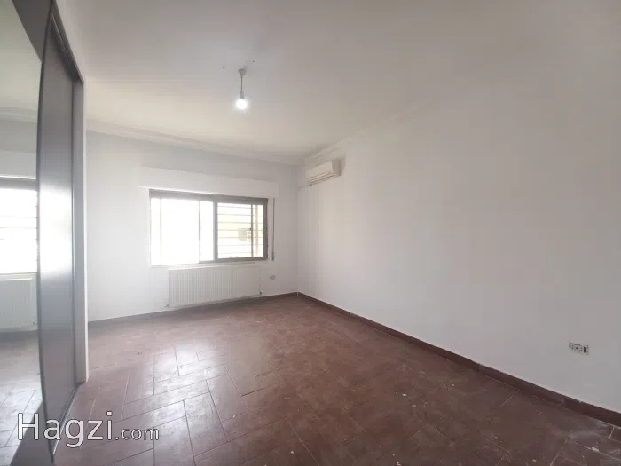 Unfurnished Apartment for rent in khalda  - Secondary Image 3