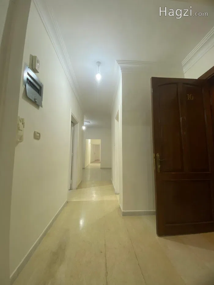 Apartment for Rent - Secondary Image 3