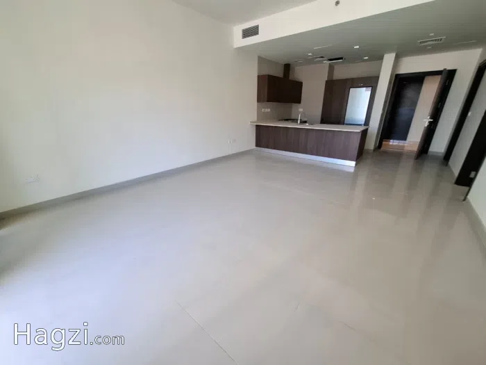 Semi-furnished apartment for sale - Secondary Image 1