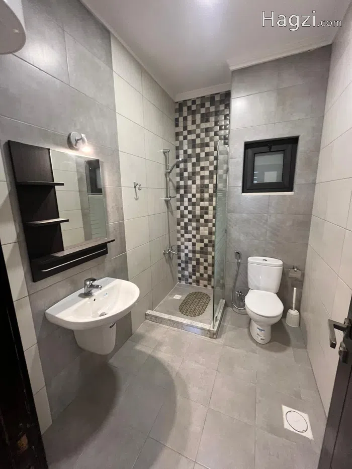 Two bedroom apartment for rent - Secondary Image 2