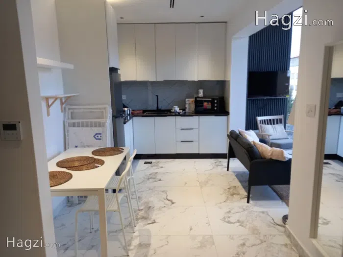 Furnished Apartment for rent in Um Uthaina 