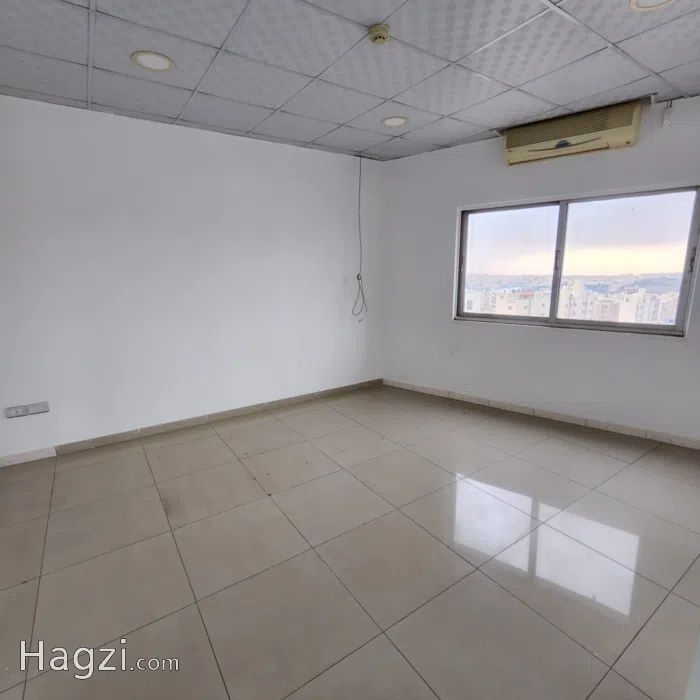 Office For rent in Mecca St (401) - Secondary Image 3