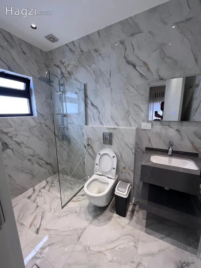 Three bedroom apartment for rent - Secondary Image 1