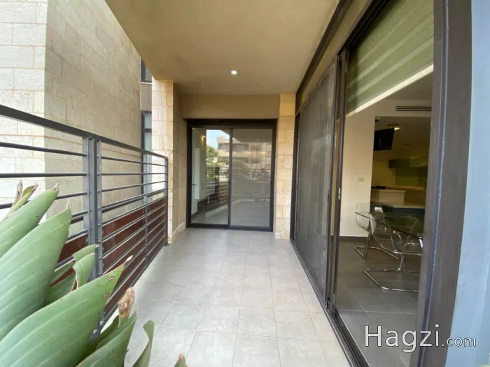Apartment for Sale in 4th Circle - Secondary Image 1