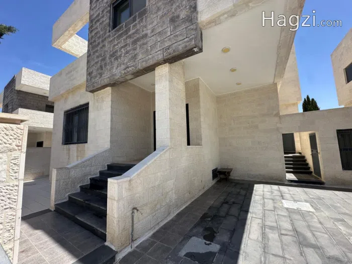 Villa for sale in Airport Road - Secondary Image 2