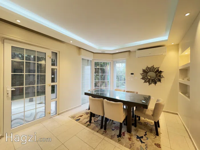 Furnished Apartment to Rent 240sqm - Secondary Image 2