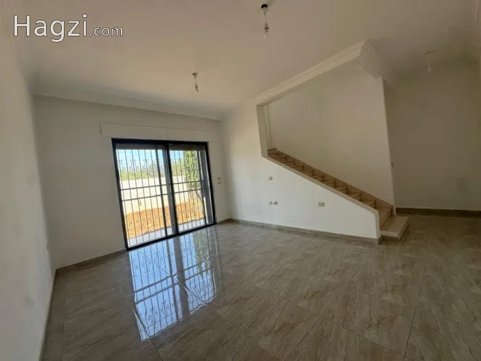 Villa for sale in Airport Road - Secondary Image 2