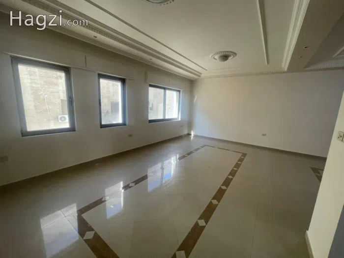 Apartment for rent in Deir Ghbar